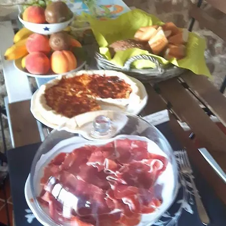 Ocagiuliva فندق مبيت وإفطار ريباربيلا